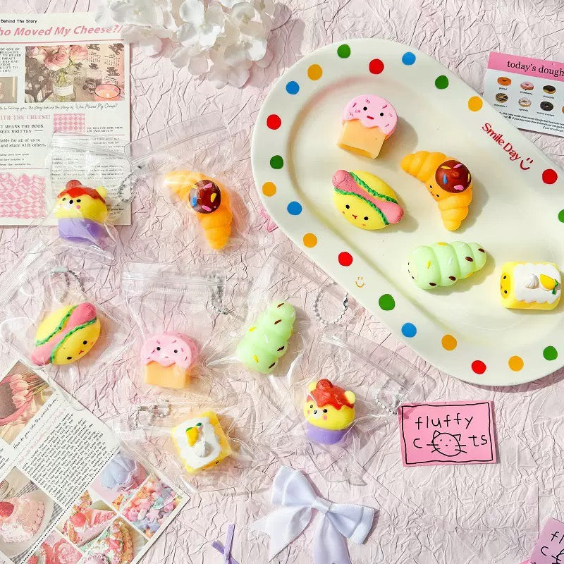 Kira Gift Lucky Scoop 【Only Squishy Fidget Toy 】