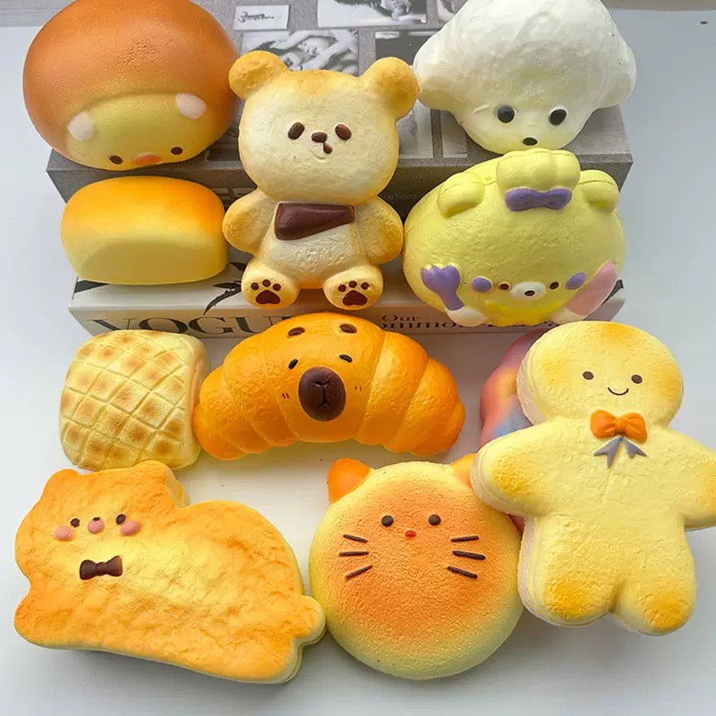 Kira Gift Lucky Scoop 【Only Squishy Fidget Toy 】